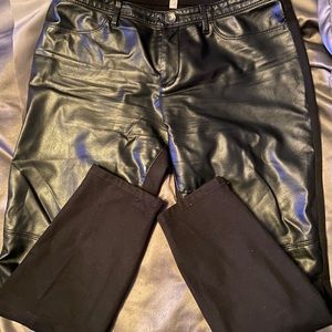 SOLD!🥳Banana Republic Y2K 2~Tone Black Sexxxy Sloan Skinny Pants
